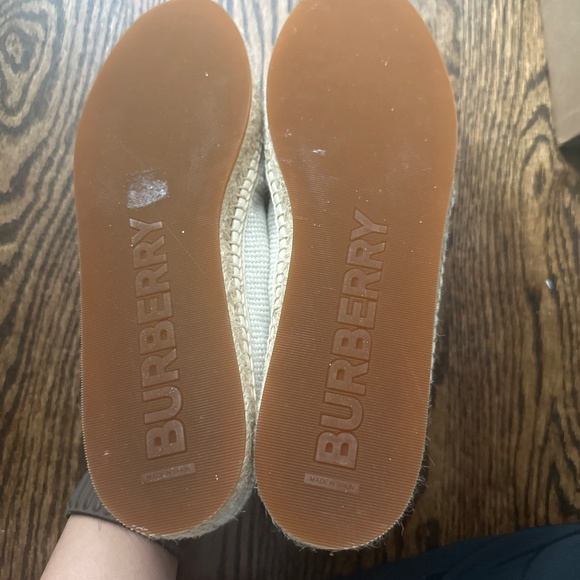 Burberry Tabitha Emb Espadrille - Picture 13 of 14